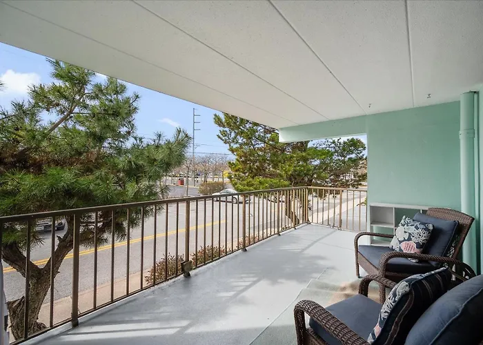 Gorgeous, Newly Renovated 2-bedroom At Sea Lodge! Ocean City